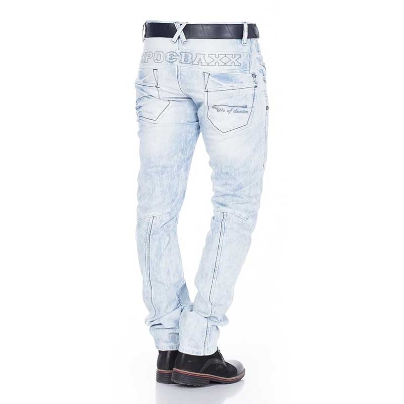 CIPO and BAXX JEANS CD272 retro look