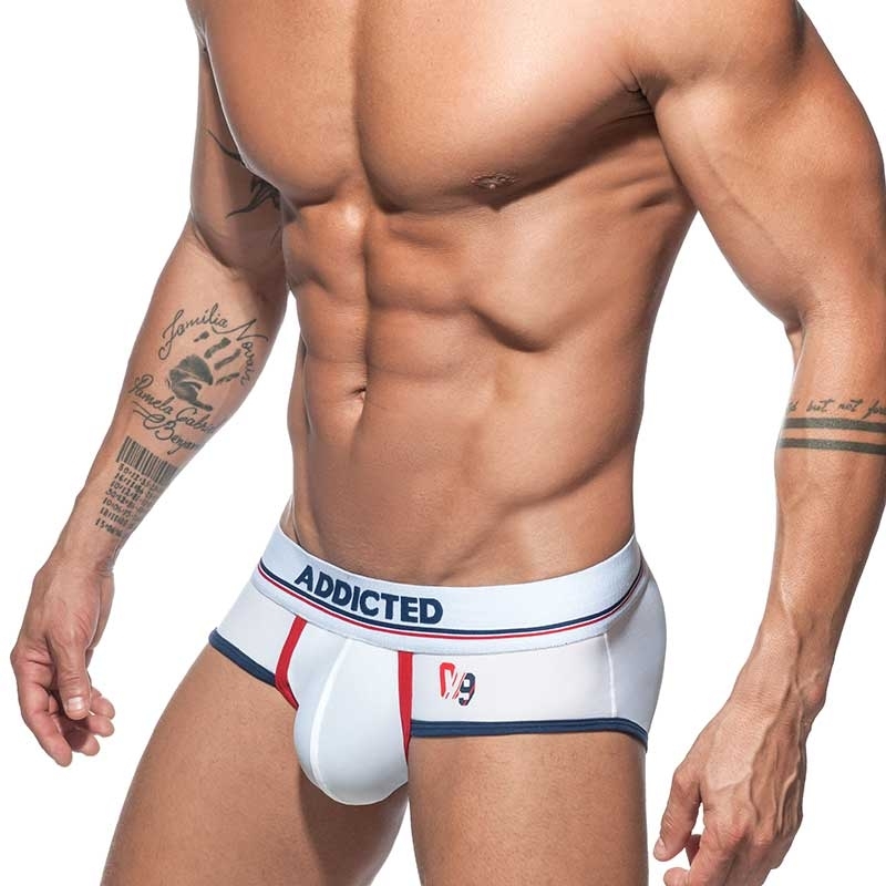 ADDICTED Pantie SLIP Sport-09 AD707 Push-Up Serie in weiss
