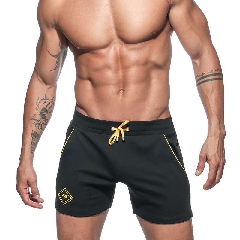 ADDICTED SHORTS Sport AD662 camouflage in black